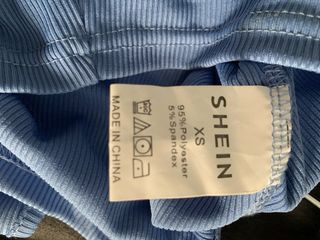 Top tirantes asimétrico azul