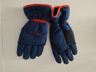 Guantes de esquí y nieve azules