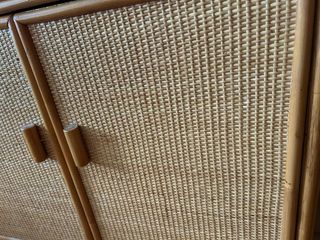 Mueble de mimbre con  solo venta persona