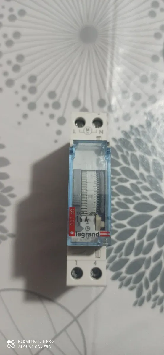 Timer Legrand 16A
