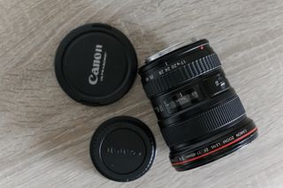 Canon EF 17-40mm f4 L USM