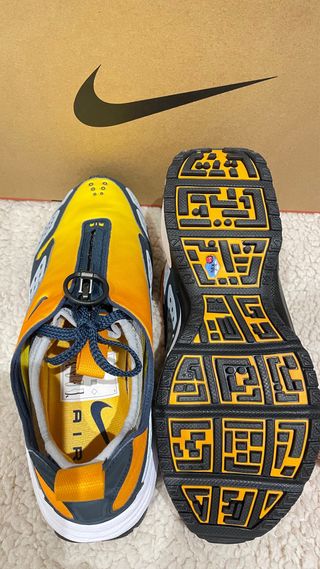 Zapatillas Nike Air Zip Amarillo y Azul