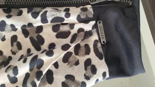 Falda estampada leopardo con cremallera