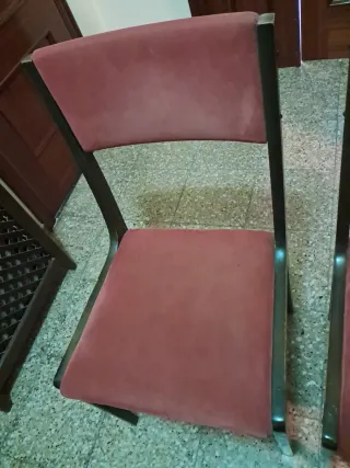 Juego de 3 sillas tapizadas