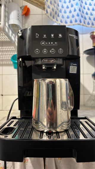 Cafetera DeLonghi Magnifica Start