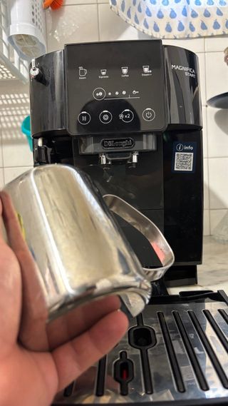 Cafetera DeLonghi Magnifica Start