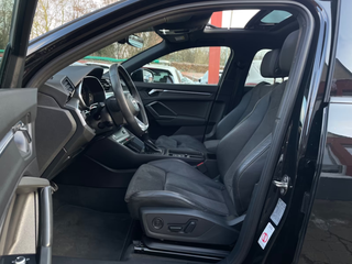 Audi Q3 Sportback 45 TFSIe S line PANO/MATRIX