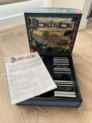 Juego de mesa Dominion