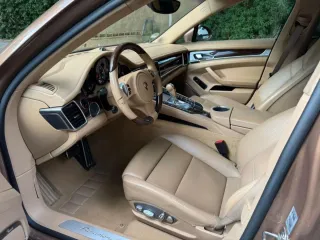Porsche Panamera 4S