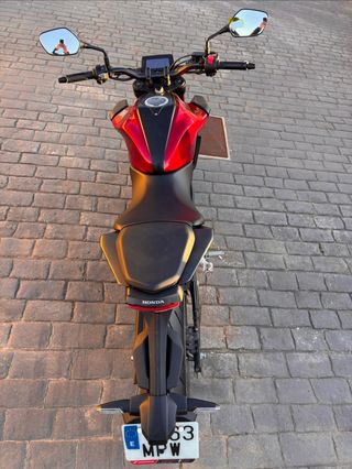 CB125 R 2024 - 23.000km por cambio de cilindrada