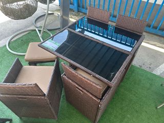 Mesa Terraza con Sillas Ratán