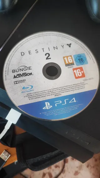 Consola PS4  + Bolso + 1 jueg y 3 mandos de regalo