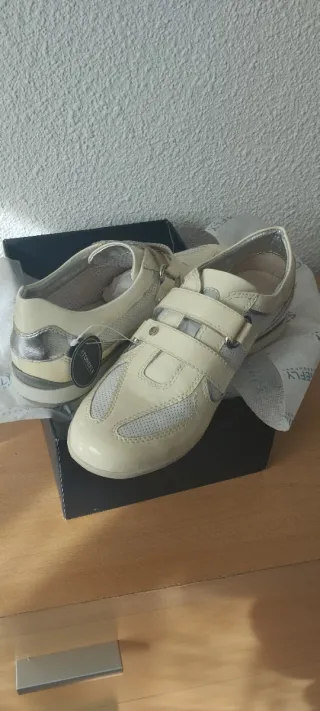 Scarpe Stonefly Beige e Argento