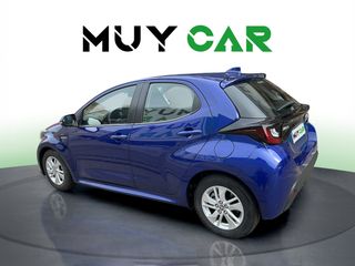 Toyota Yaris 120H Style 85 kW (116 CV)