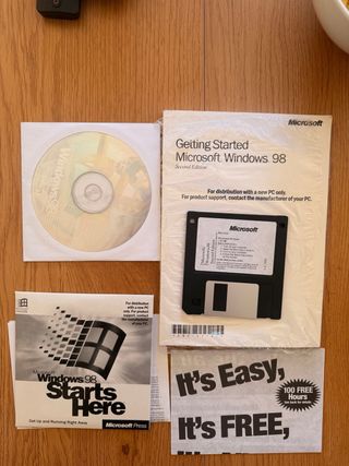 Windows 98 Edición Segunda - CD y Disquete