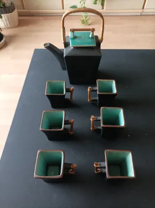 Set da tè giapponese nero e verde