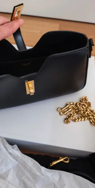 Borsa a spalla Celine Camille 16 in pelle nera