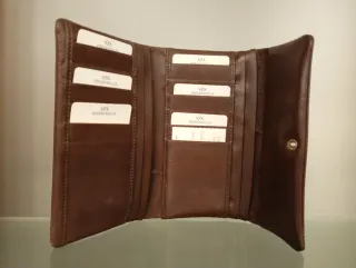 Billetero Piel Marrón con Monedero