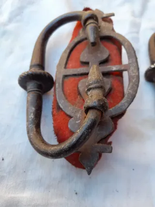 2 Asas Antiguas Bargueño Hierro Forjado