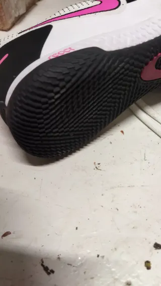 Botas fútbol Nike React Phantom GT Pro IC 43