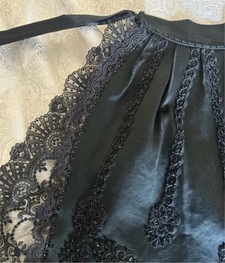 Grembiule Castellonera Nero con Ricamo