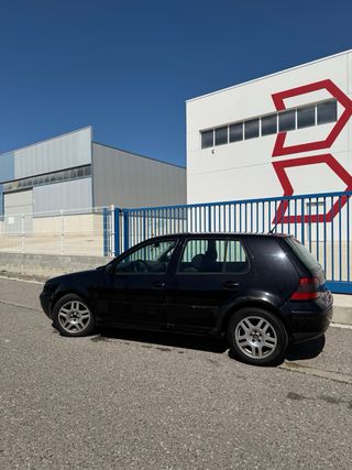 Volkswagen Golf 2001