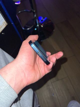 iPhone 15 Pro Azul Grisáceo