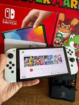 Nintendo Switch OLED Blanca COMO NUEVA