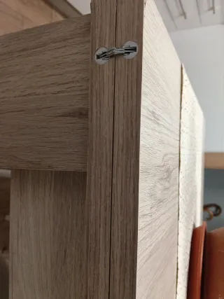 Tavolo da cucina 60x60cm, altezza 70cm. Aperto 135cm.