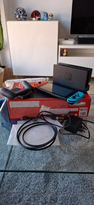 Nintendo Switch Azul y Rojo
