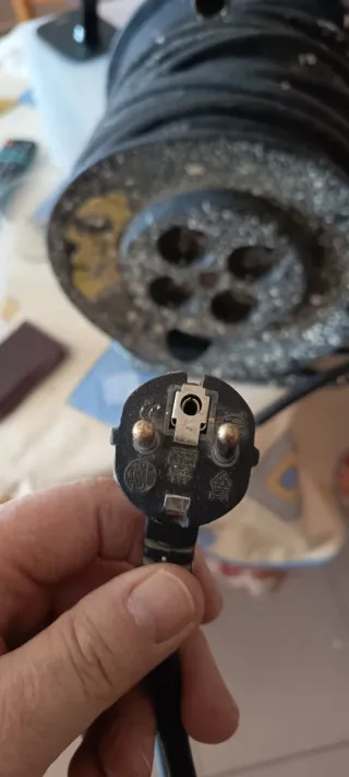 Alargadera eléctrica enrollable