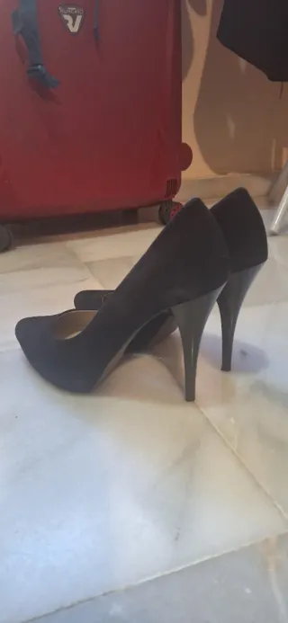 Tacones Zara Talla 39 Negros