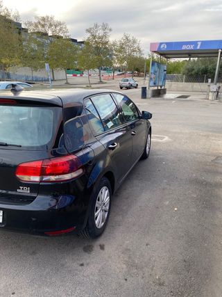 Volkswagen Golf VI 1.6 TDI