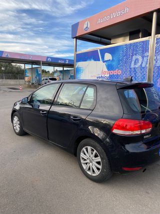 Volkswagen Golf VI 1.6 TDI
