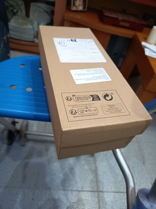 Scarpe di raso nere eleganti