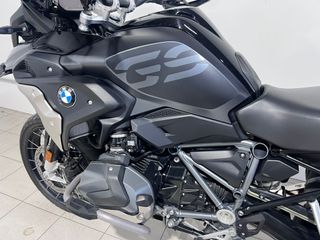 BMW R 1250 GS Triple Black