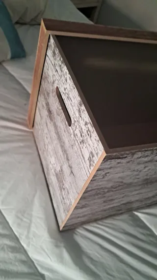 Baule con coperchio rimovibile