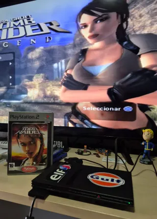 Lara Croft Tomb Raider Legend - Platinum PS2
