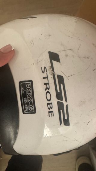 Casco L2 Blanco Modular con Gafas Solares