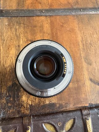 Objetivo Canon EF 75-300mm