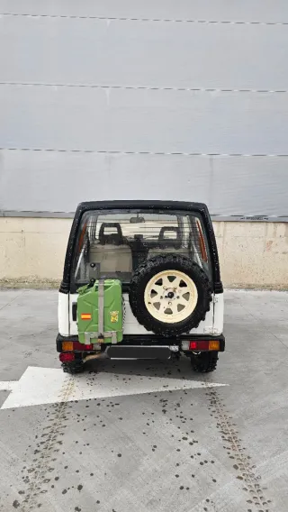 Suzuki SJ410