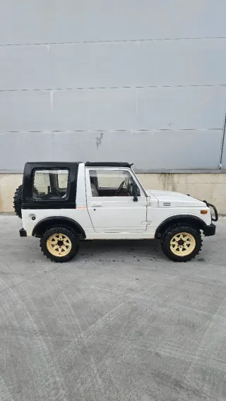 Suzuki SJ410