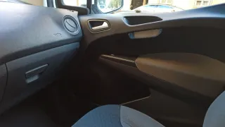 Ford Tourneo Courier 2019