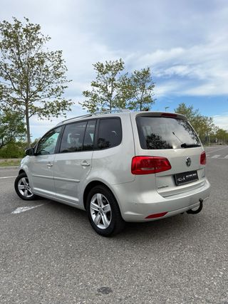 Volkswagen Touran 2011 7p  2.0 TDI