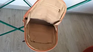 Mochila de piel con diseño mandala