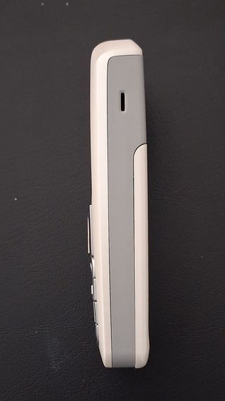 Móvil Nokia 2310 con batería nueva