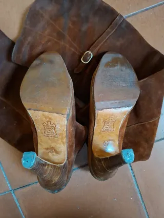 Botas de piel marrones