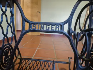 Máquina de coser Singer antigua