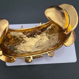 Pulsera dorada estilo vintage