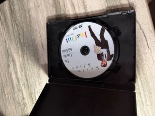 DVD In & Out (Kevin Kline)